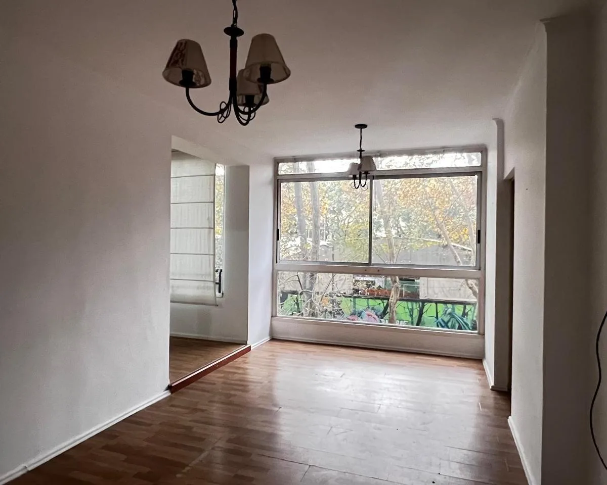 Departamento con balcón y amenities