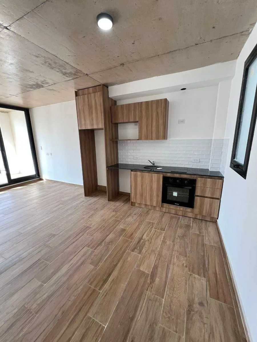 Departamento en Alquiler Calle 14 Entre 57 y 58