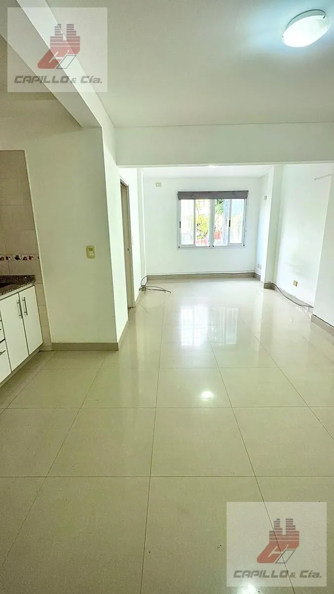 Studio de frente, 32 m²