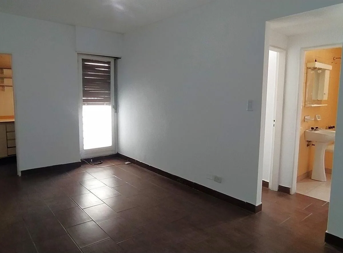 2-room apartment in Flores