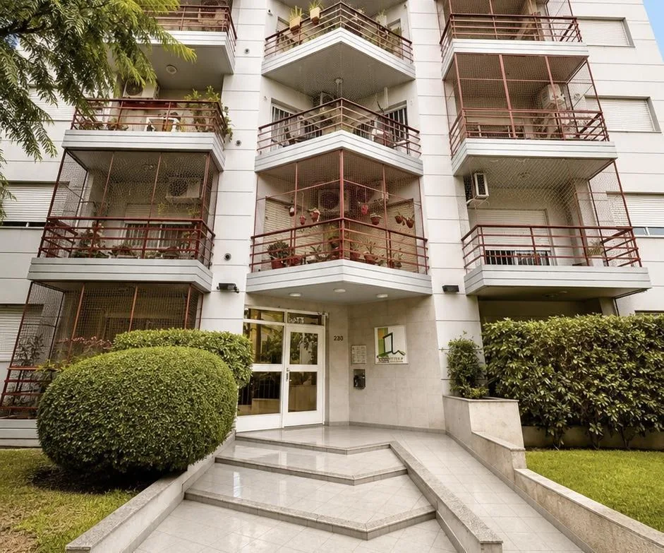 Studio com varanda, Morón