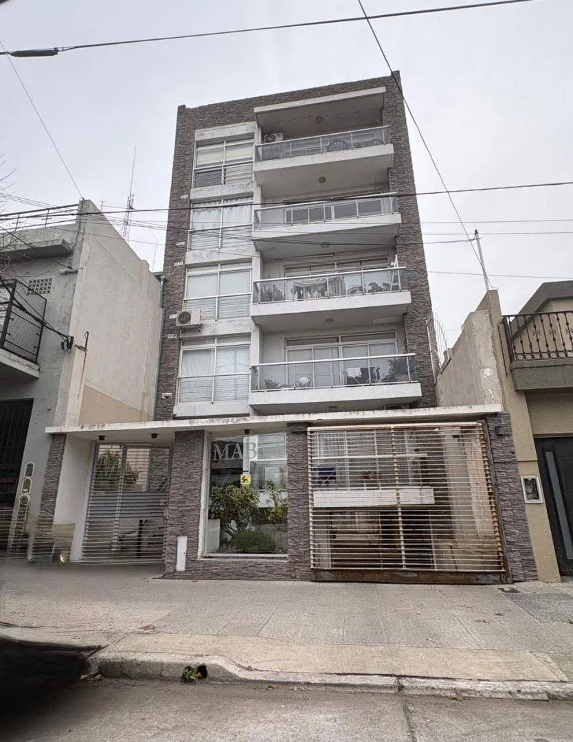 Departamento 1 Ambiente. | Carbone 3820