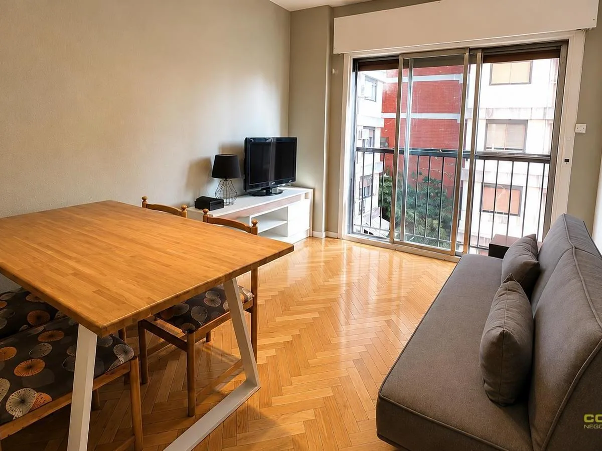 Furnished 2-room lateral unit