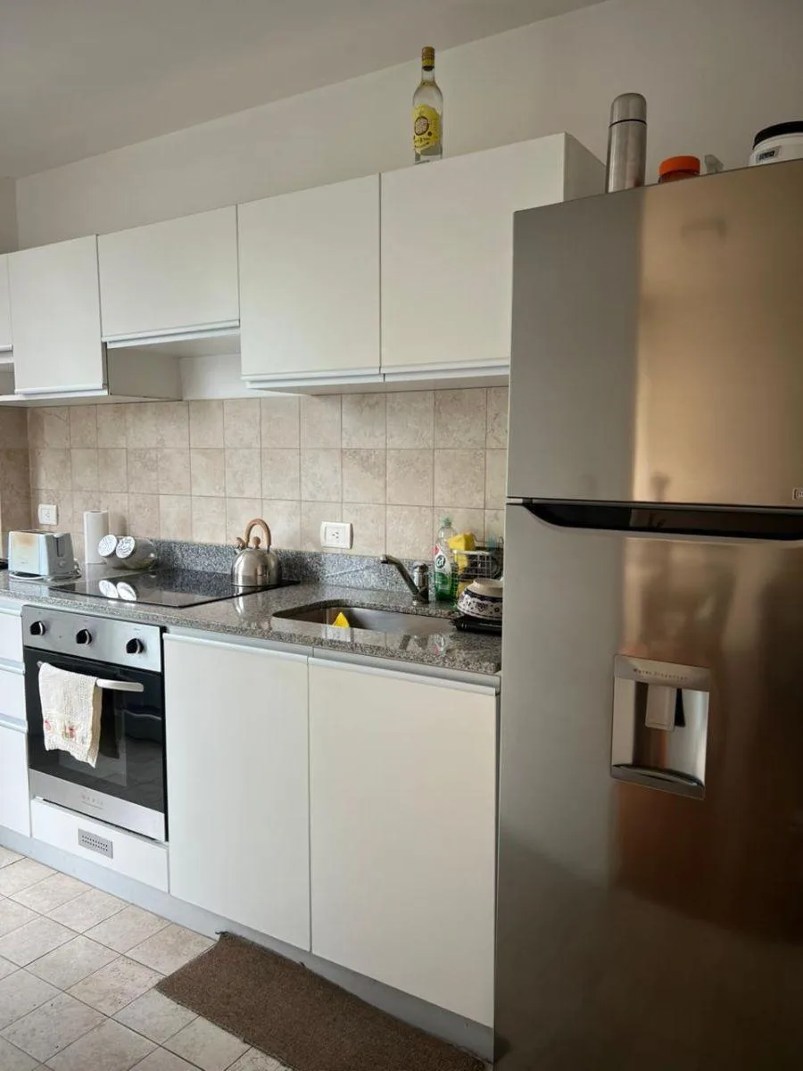 2-room apt with balcony and parking