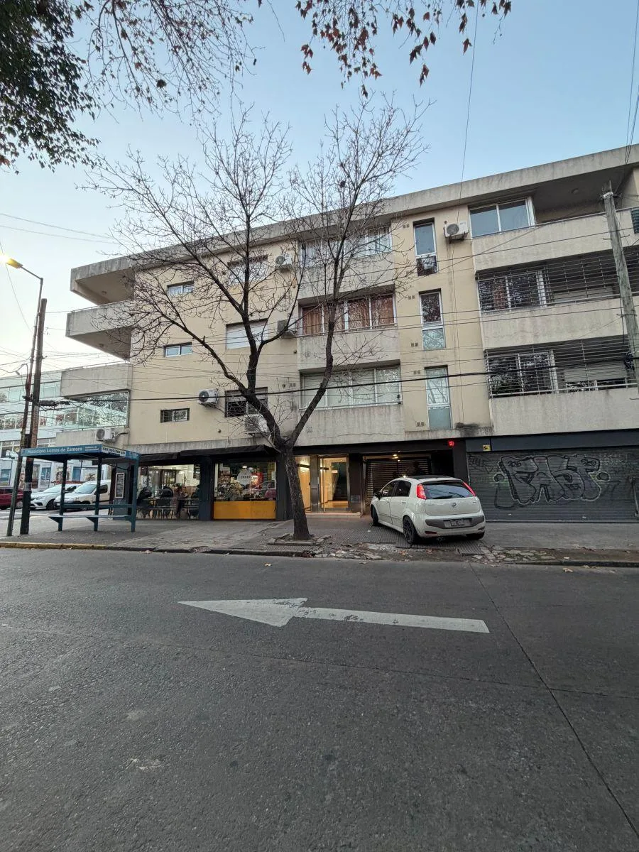 Azara y Sáenz! Posibilidad de Otro Ambiente Leer Bien La Descripción
