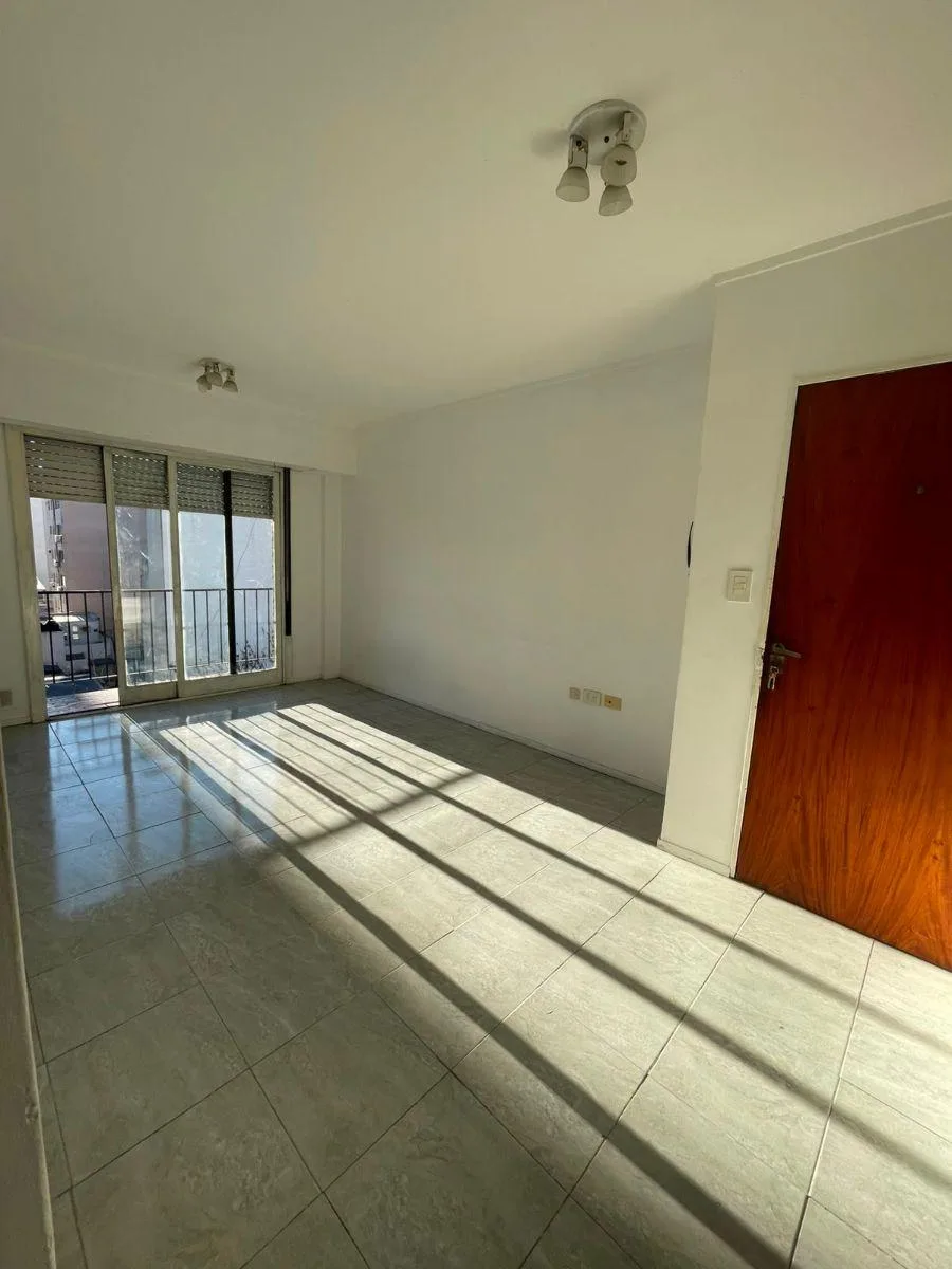 Departamento de 2 Dorm. en Alquiler en La Plata