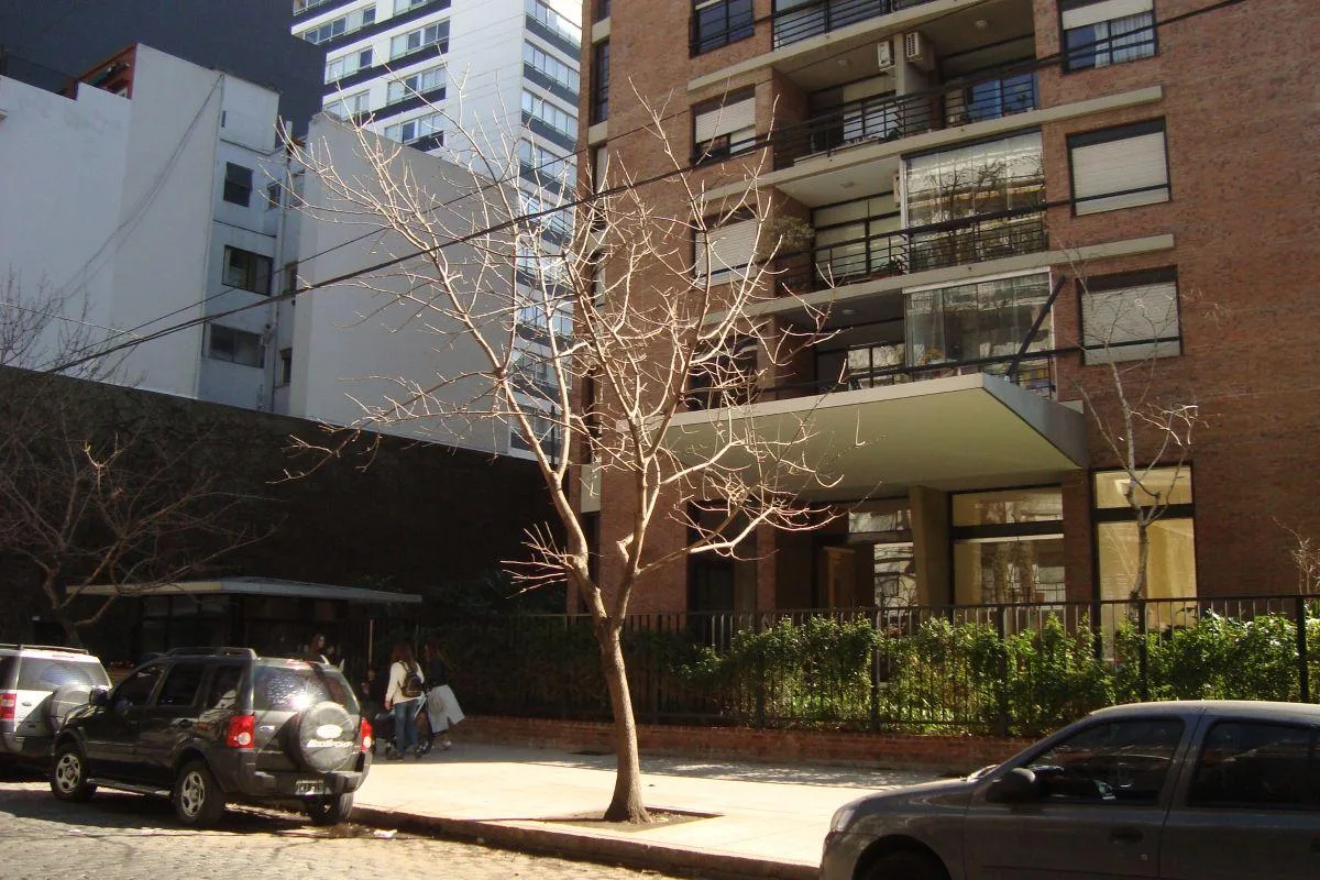 4th floor front, 2BR, amenities