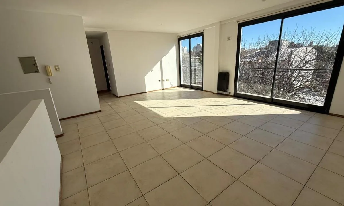 Departamento en Alquiler Calle 63 E/ 115 y 116