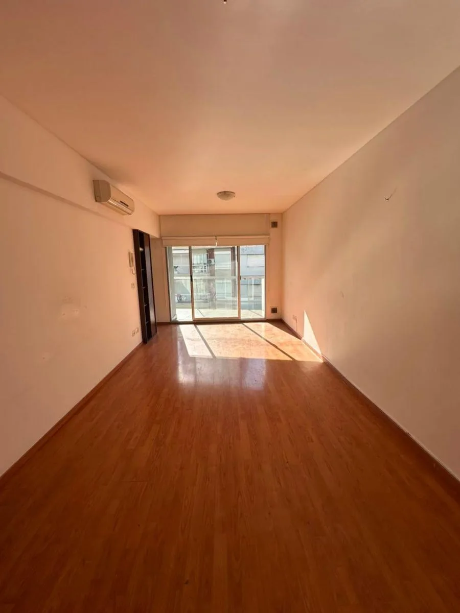 Studio with balcony in Palermo