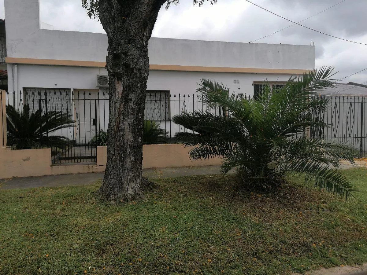 Ground-floor 2-room unit