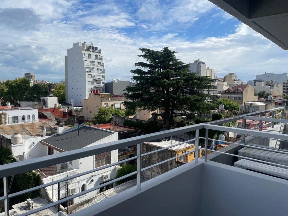 Alquiler Luminoso Mono C/balcon Sum Villa Urquiza