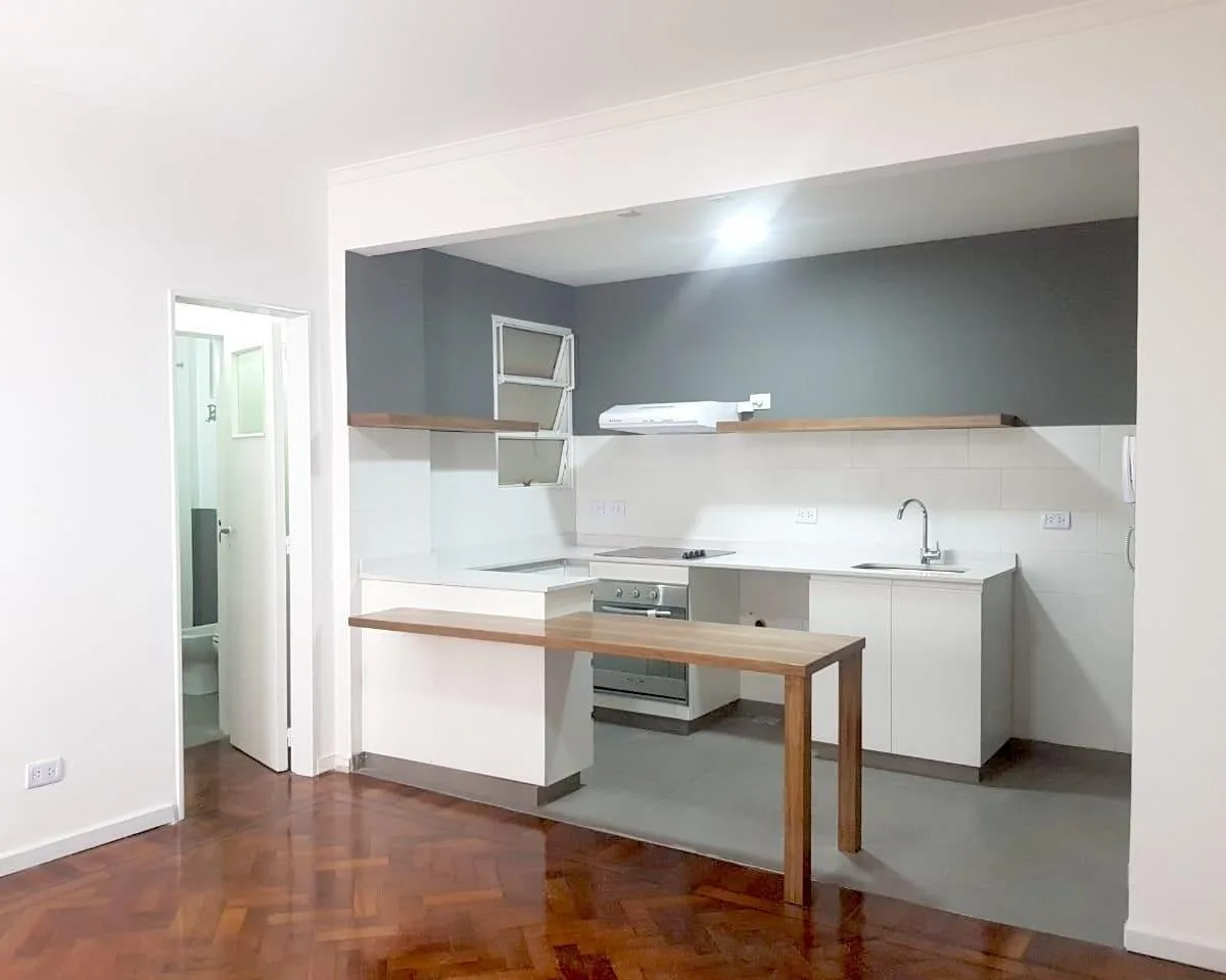 Departamento de Dos Ambientes, Reciclado a Nuevo, Baño y Cocina