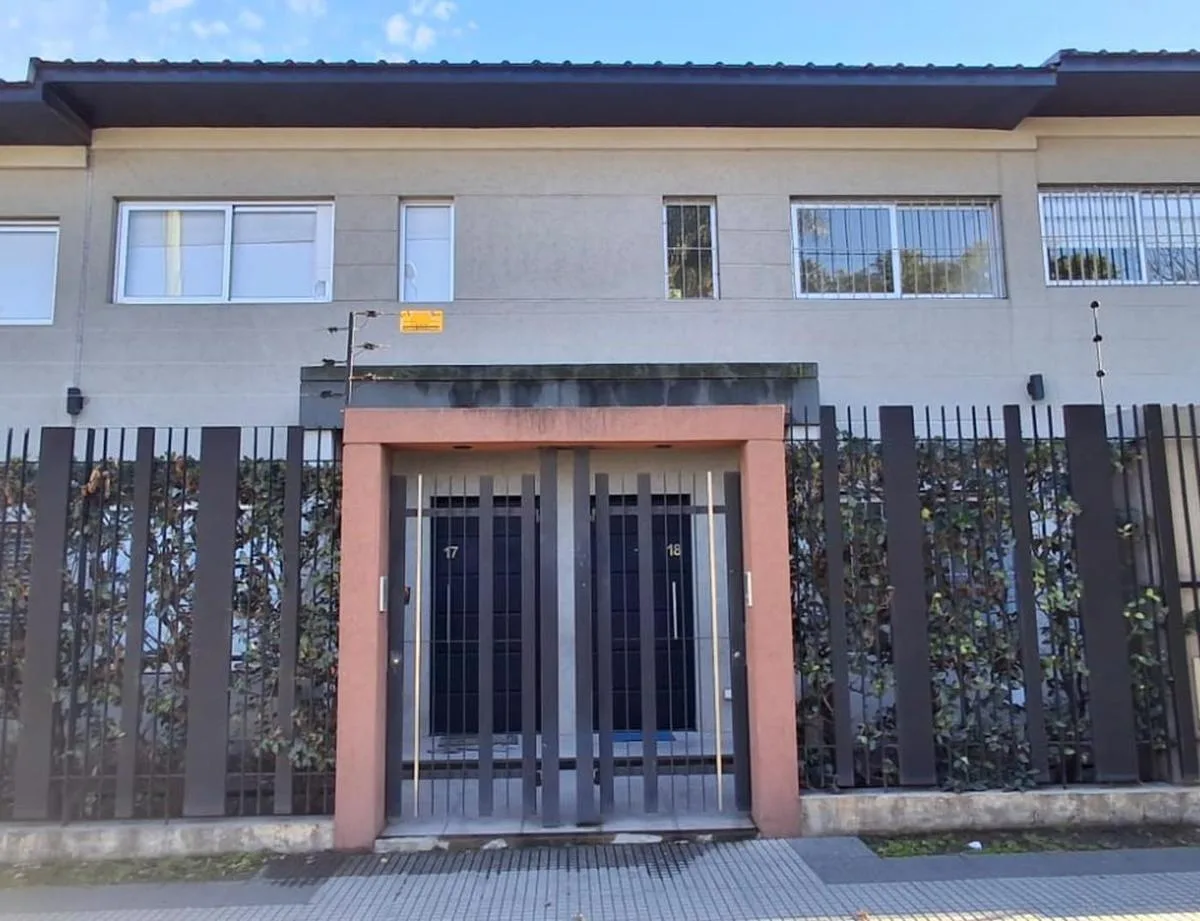 Duplex eléctrico con cochera