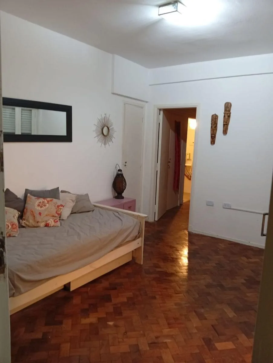 2 Amb, 30 PH, 2do Piso X Escalera, Bajas Expensas. Interno. Ultimo Piso. $700.000 C/muebles $800.000