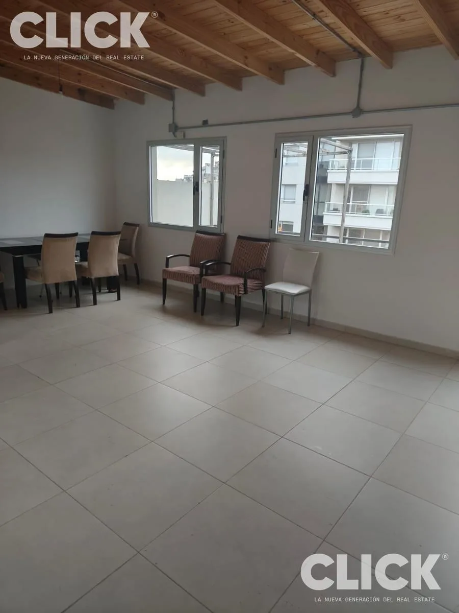 Estúdio divisível com terraço