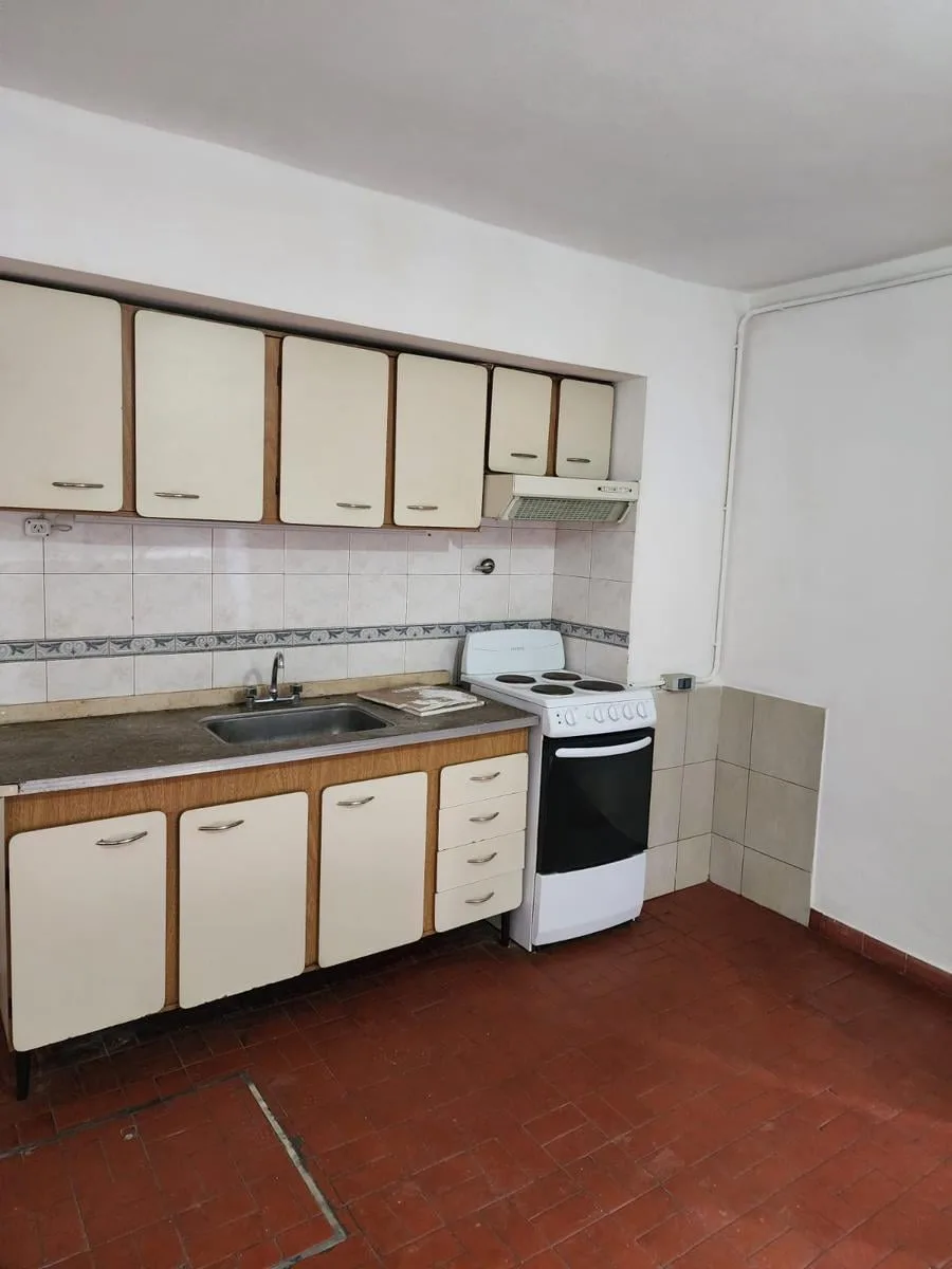 Planta baja, 1 ambiente