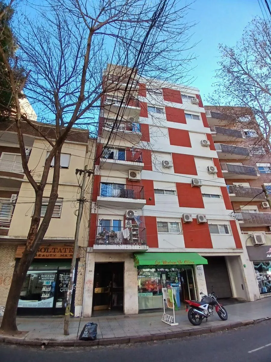 Olivos 2-room with AC