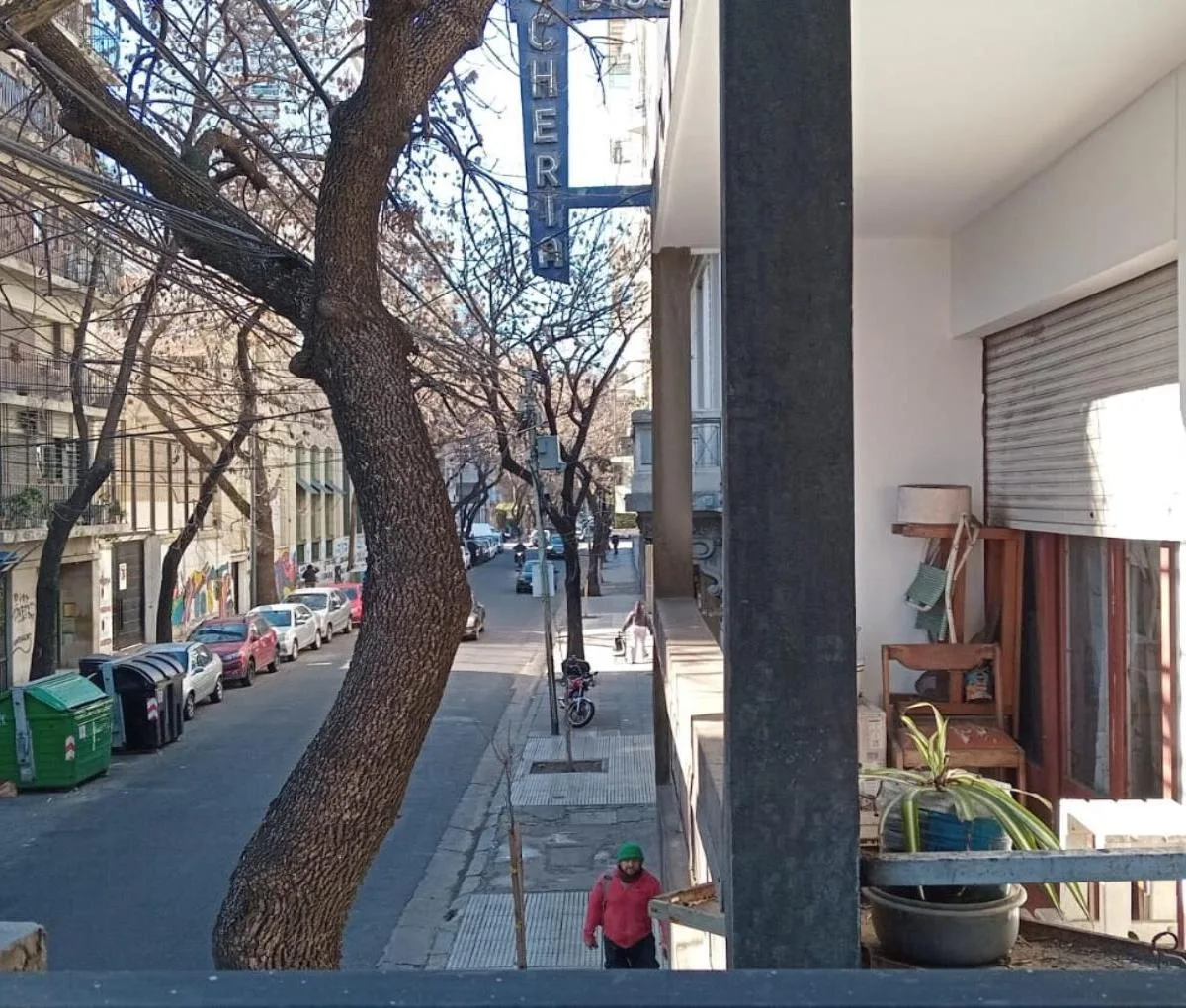 Apartamento estúdio com varanda