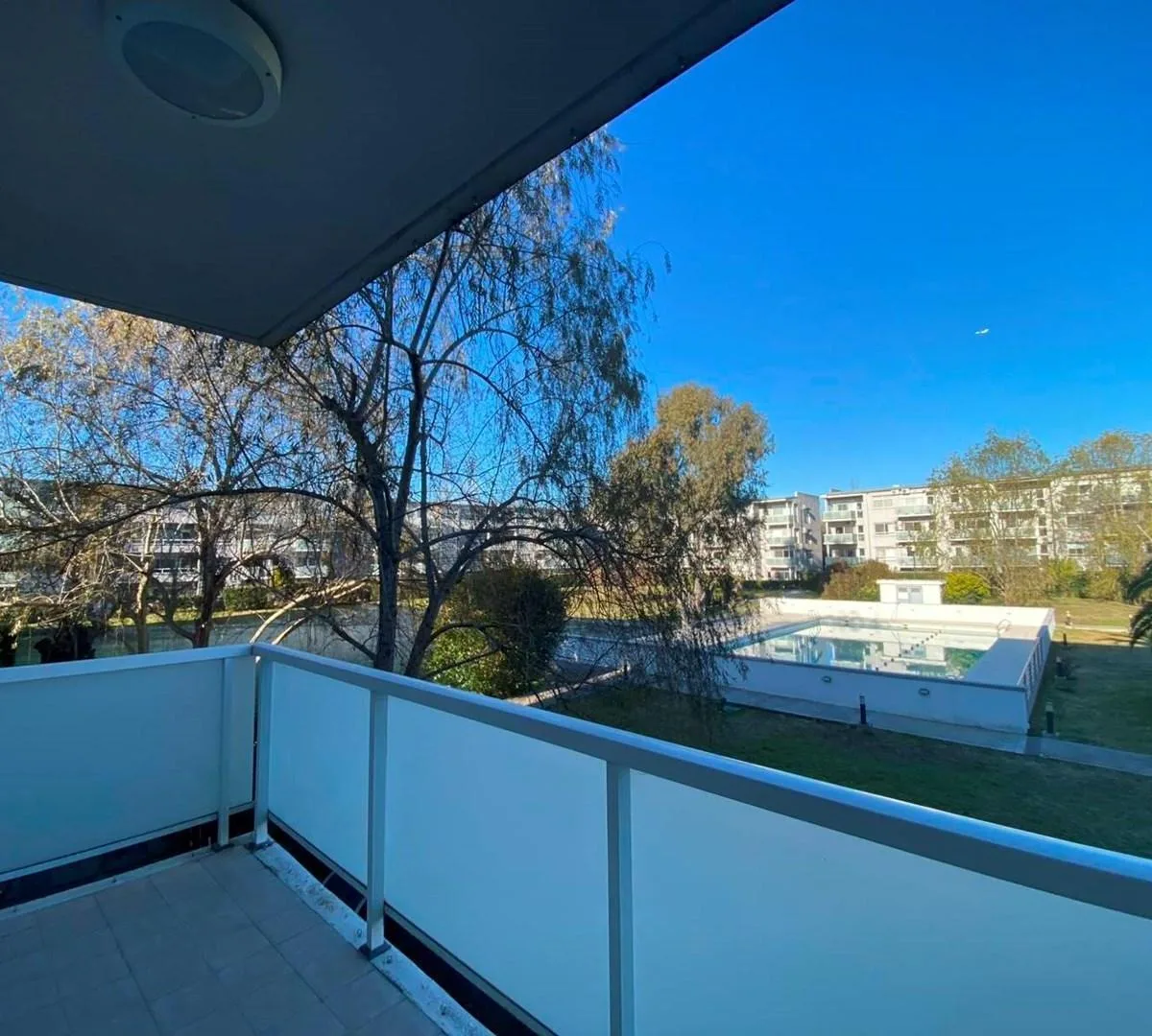 2BR balcony and covered parking