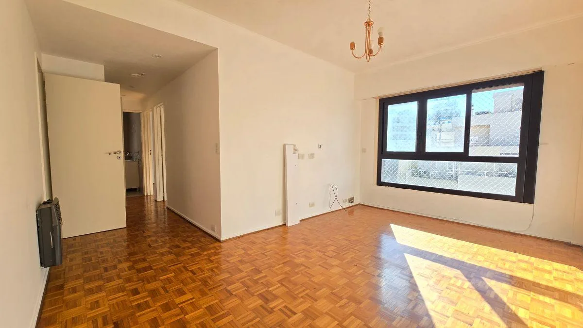 Departamento 3 Ambientes con Cochera en Alquiler