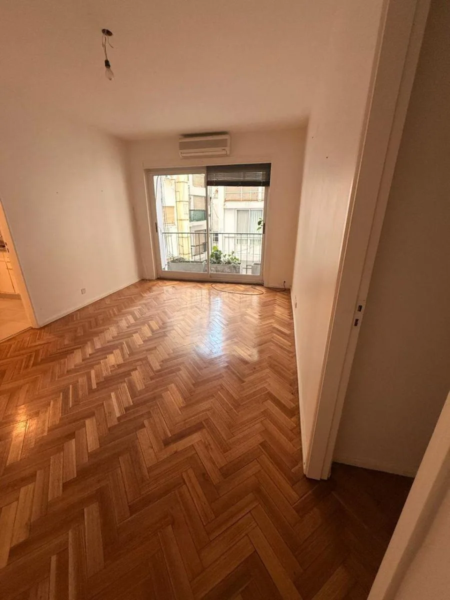 2 Amb Contrafrente con Balcón – $1.300.000 Expensas Incluidas –apto Profesional