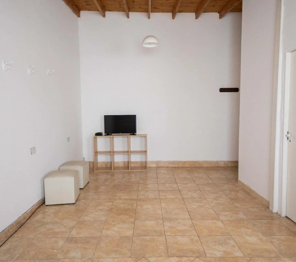 Departamento Monoambiente Amoblado en Alquiler en Olivos