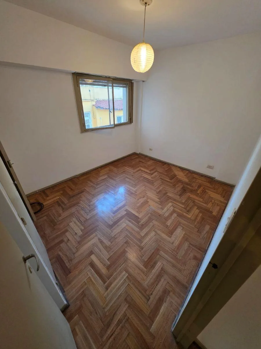 3 Ambientes Interno, Luminoso, Amplia Cocina, Lavadero Independiente, Zona Plaza Irlanda