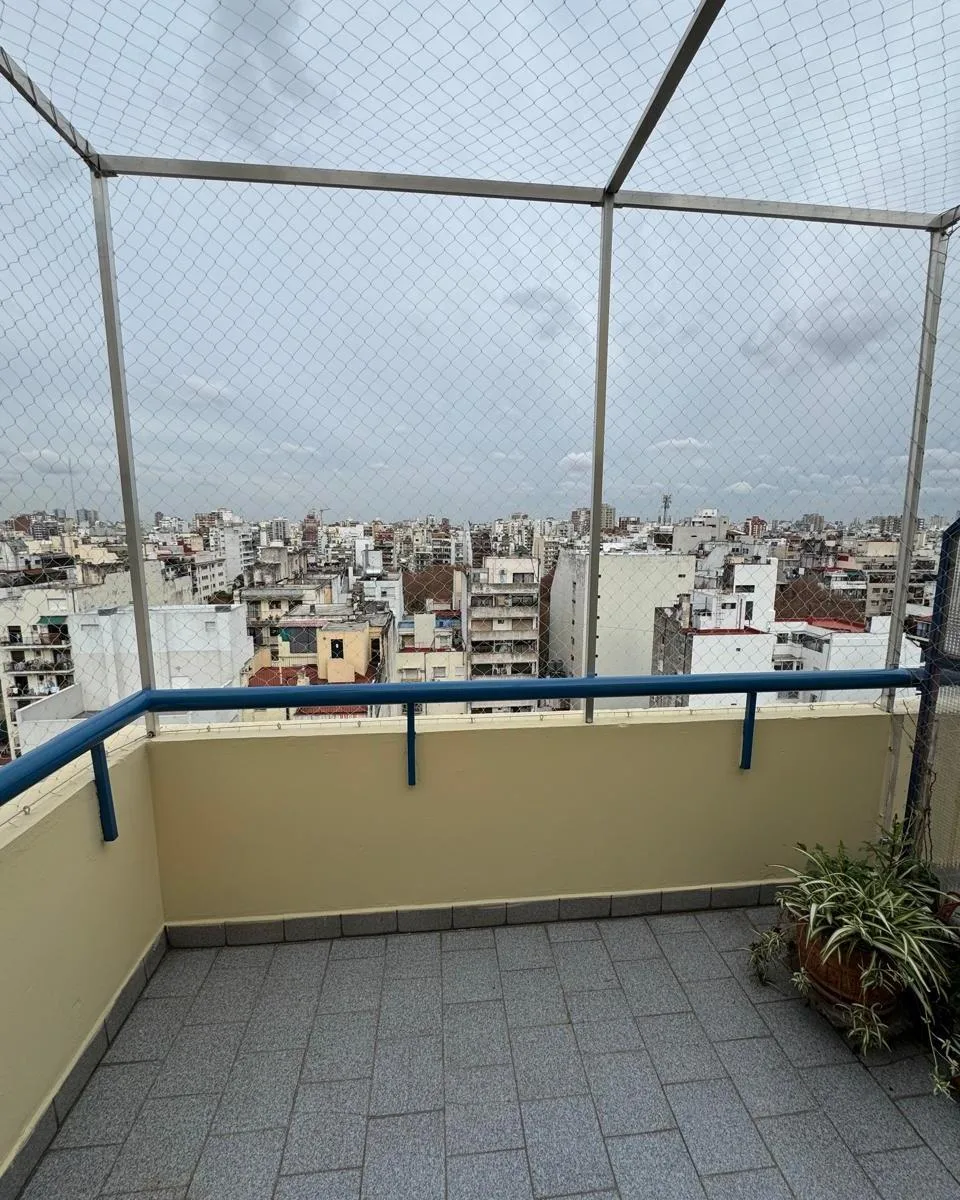 2 ambientes con balcón terraza
