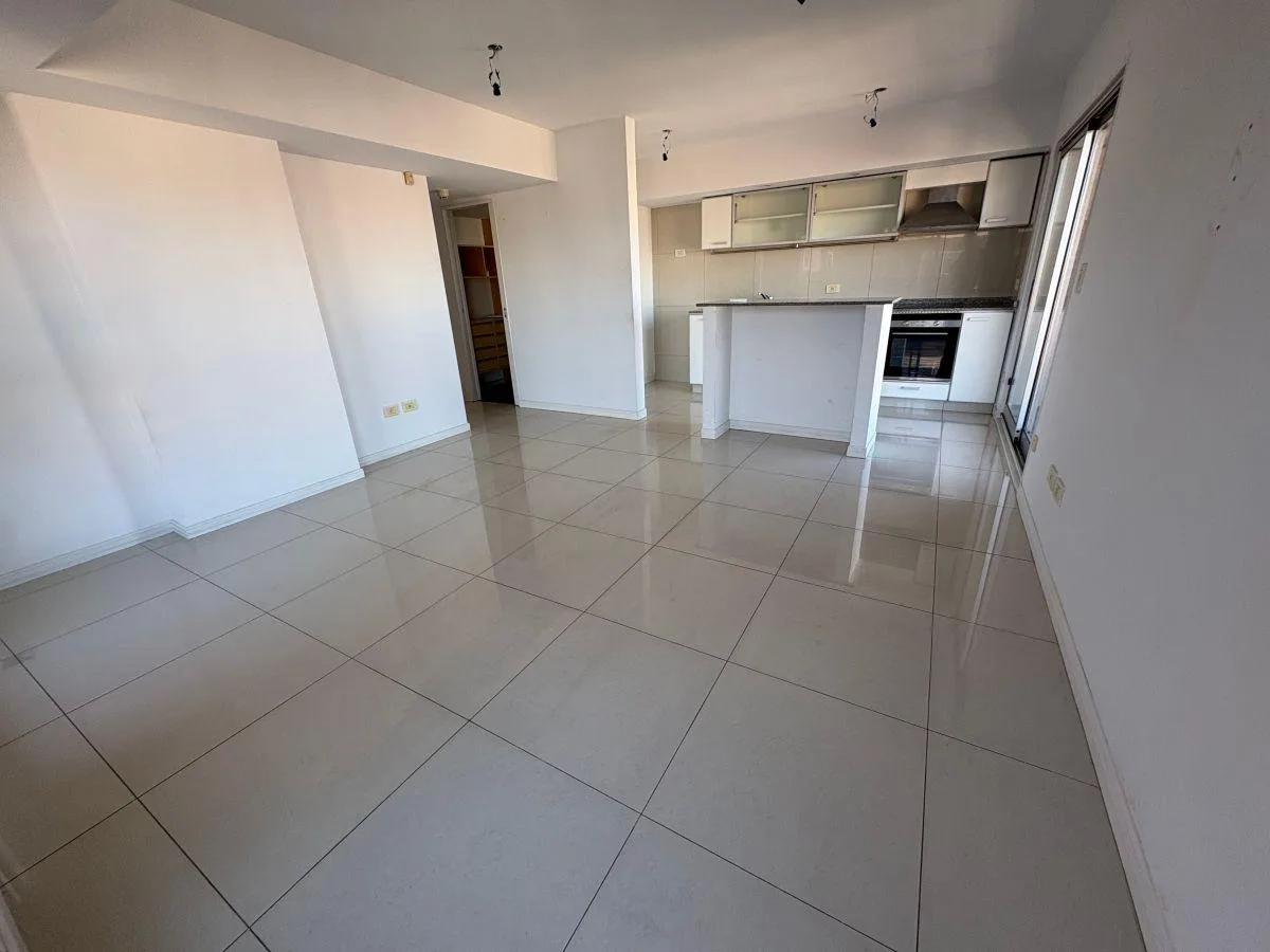 Studio com varanda e closet