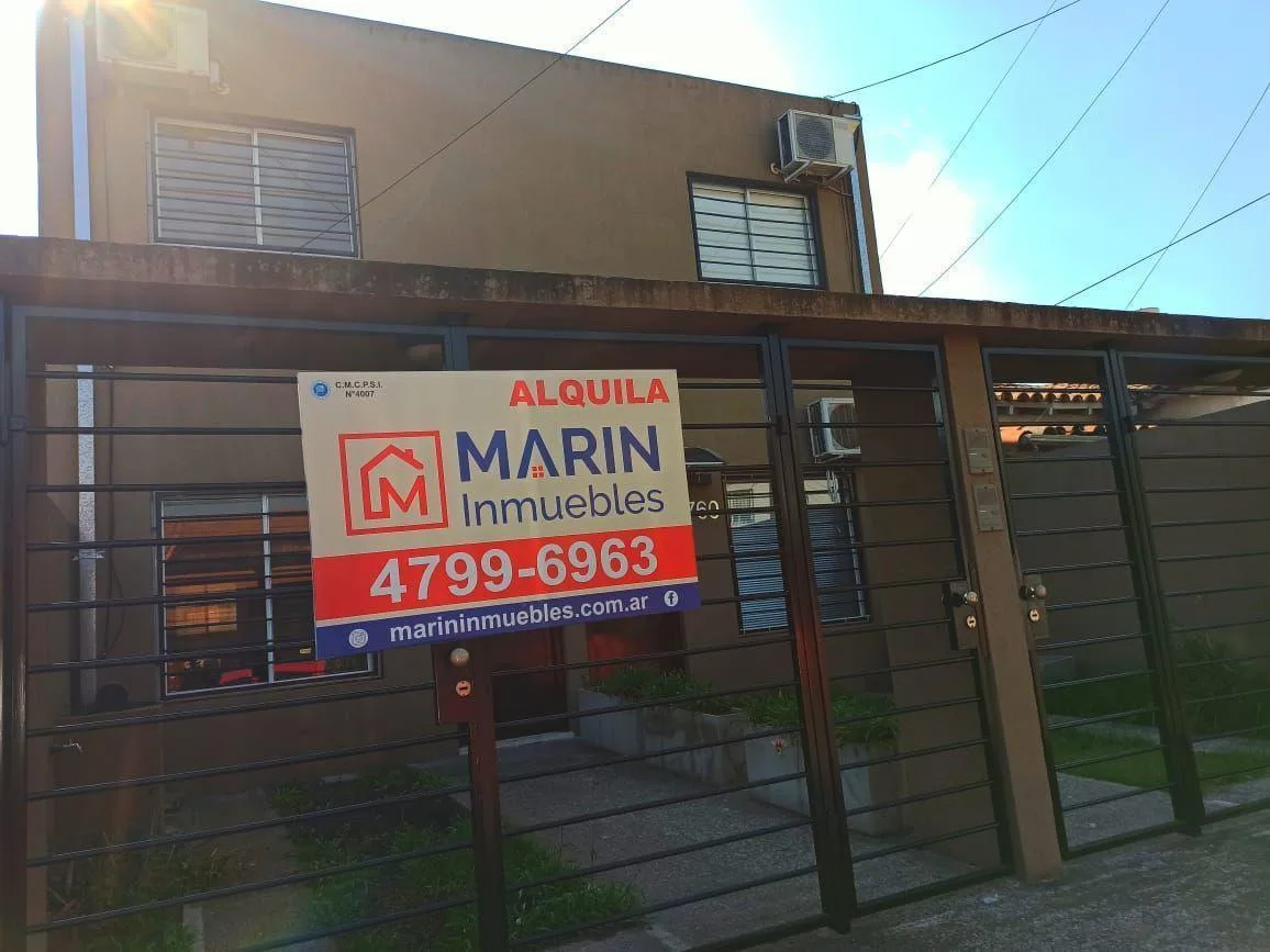 Duplex 3 ambientes con patio
