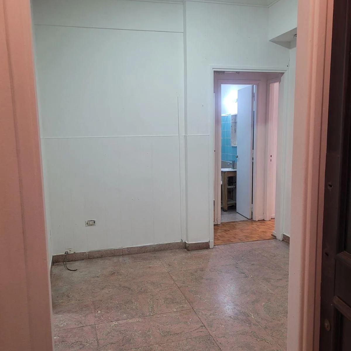 Buen Departamento, Muy Buena Ubicación, Dos Buenos Dorm., Comedor Diario, Lavadero Separado