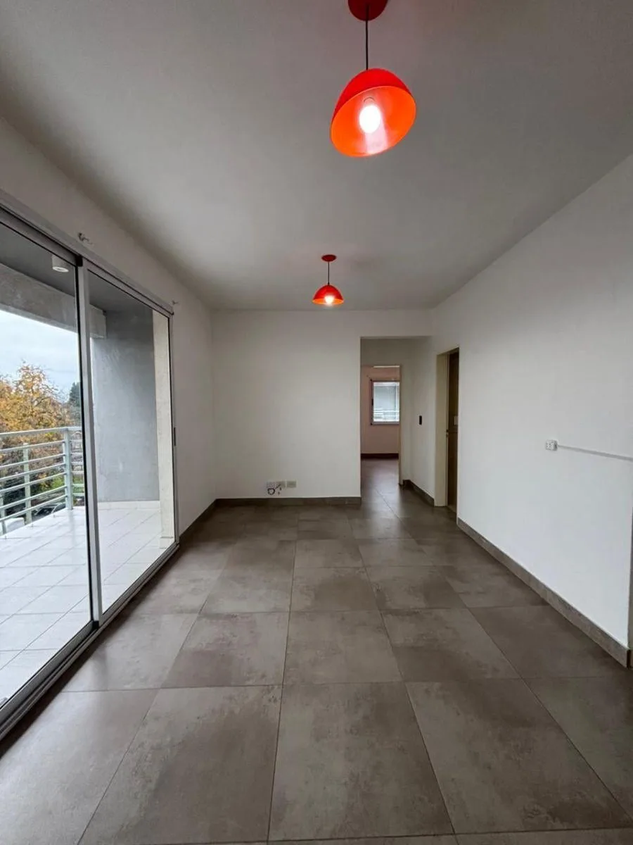 3-room apartment with parking and balcony