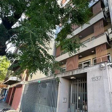 Vicente Lopez Departamento 2 Amb con Cochera.