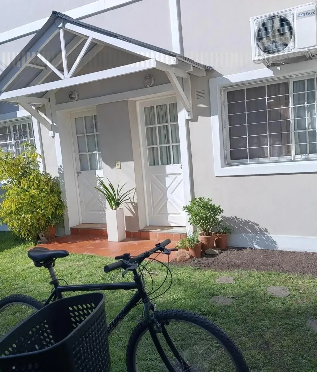 3-room PH with patio