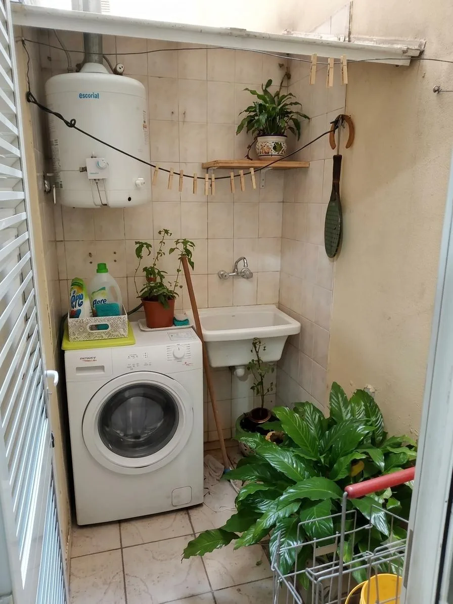 Planta baja 2 ambientes con patio
