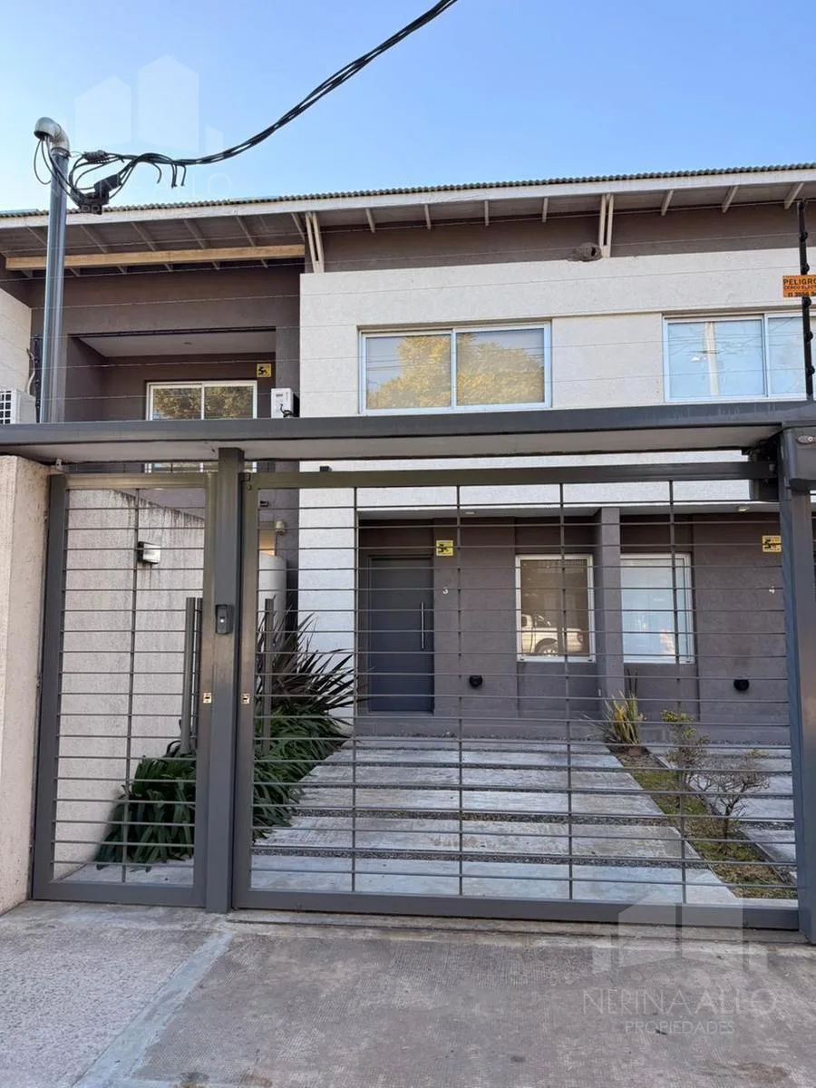 Alquiler de Duplex 4 Ambientes en Ituzaingó Norte