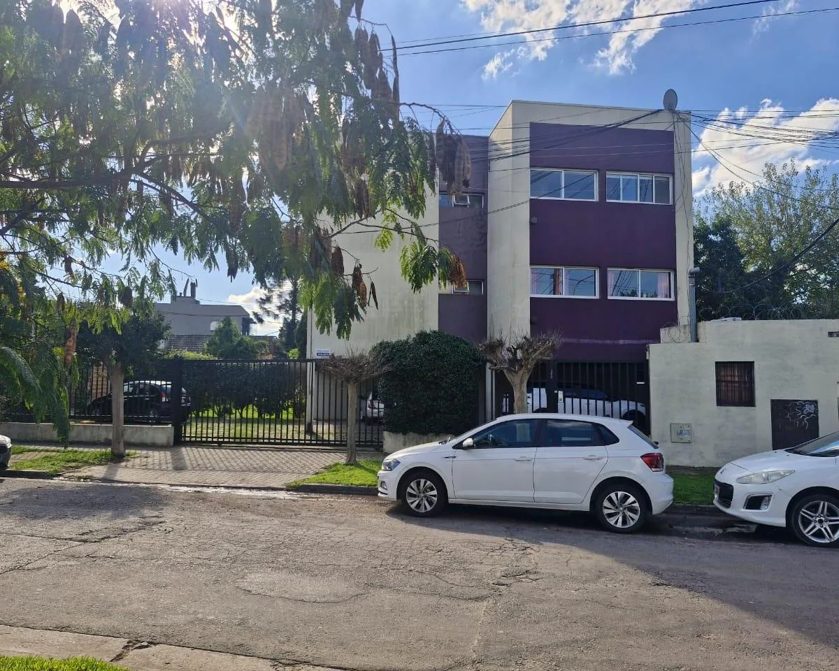Dpto. 3 Ambientes en Condominio con Cochera, Baulera, Laundry, Salon de Usos Mul