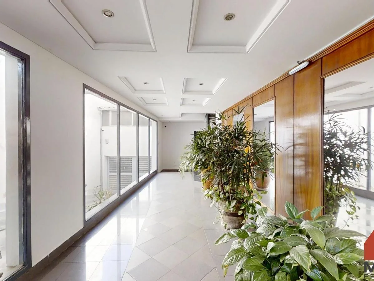 San Isidro balcony and parking