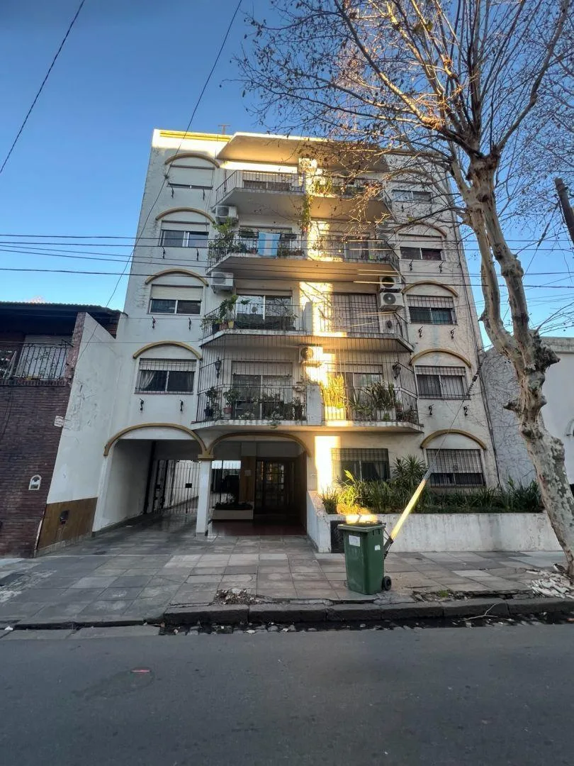 2 Ambientes Centrico de Bajas Expensas