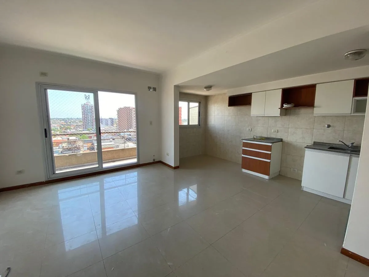 Departamento Dos Ambientes en Alquiler Wilde Centro