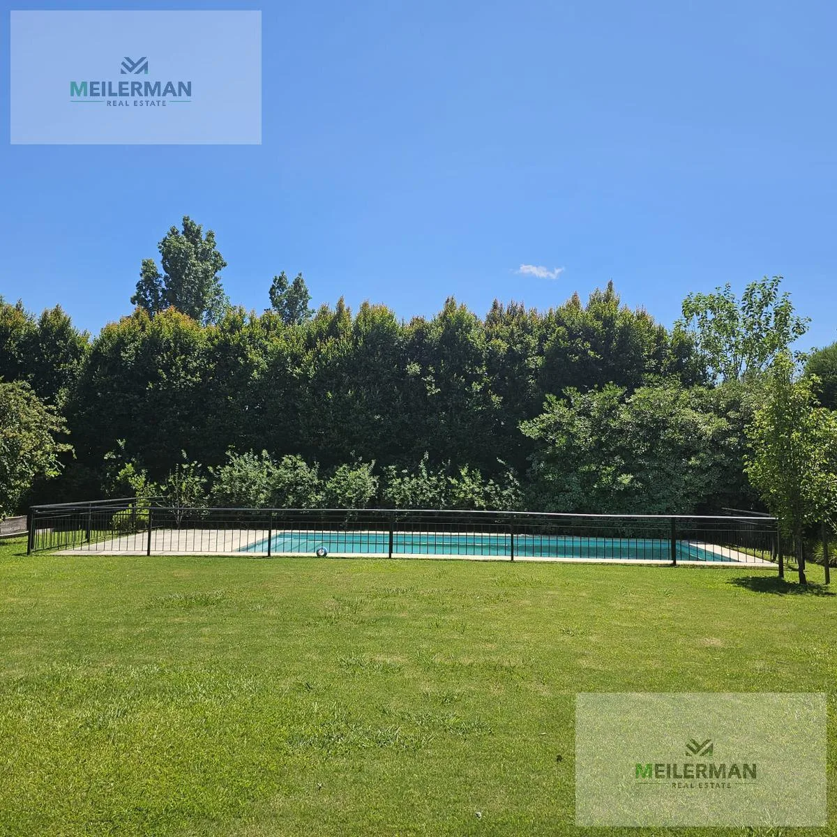 Casa 4 dorm, piscina