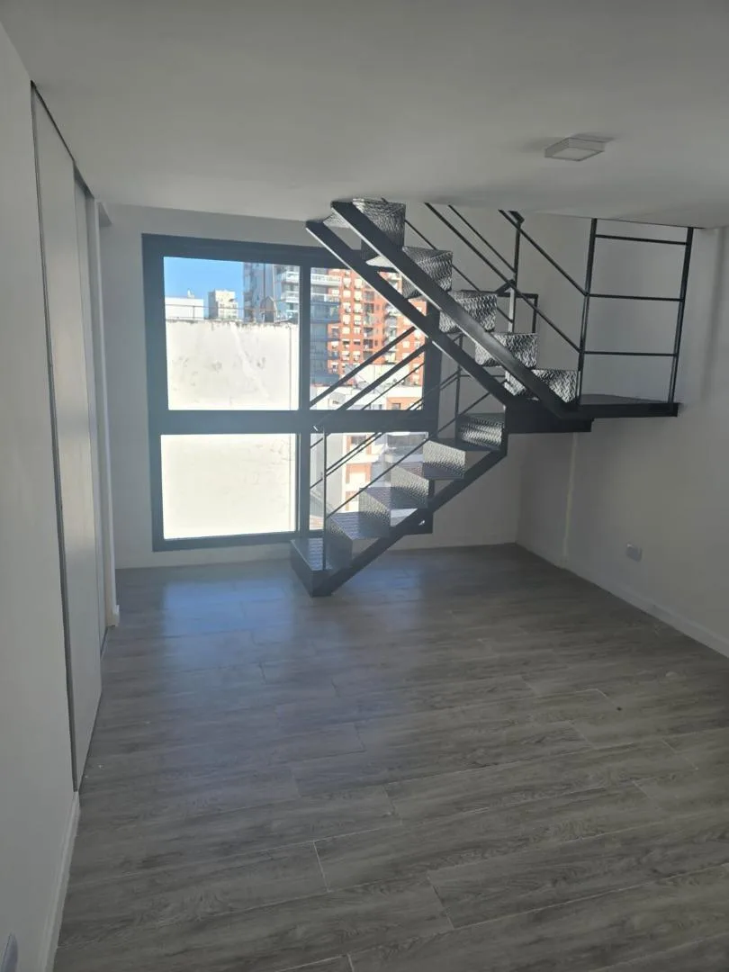 Duplex 2 ambientes con patio