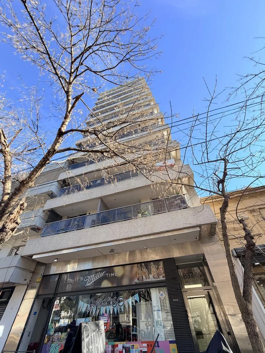 Departamento 1 Dormitorio, 60 E/11 y 12