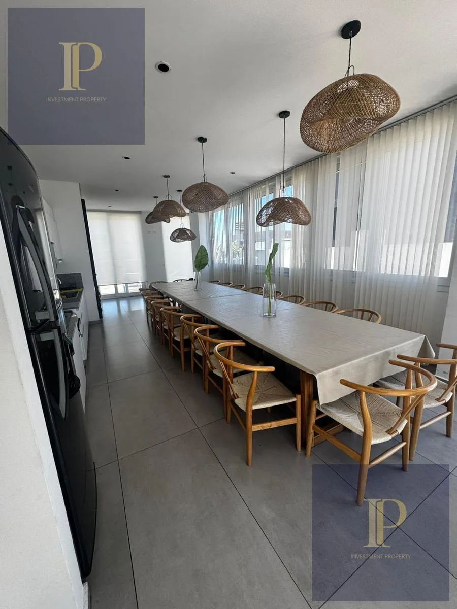 Alquiler Departamento 2 Ambientes con Pileta, Parrilla y Sum en Villa Luro, Edificio de Categoría