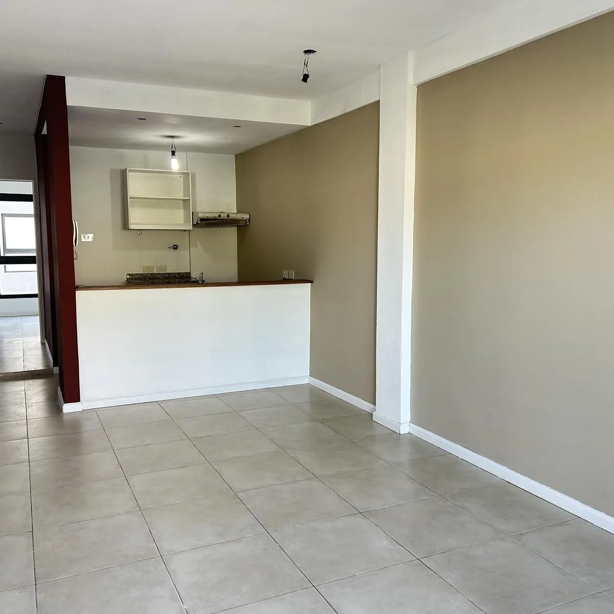 Alquiler Departamento 2 Ambientes en Bernal