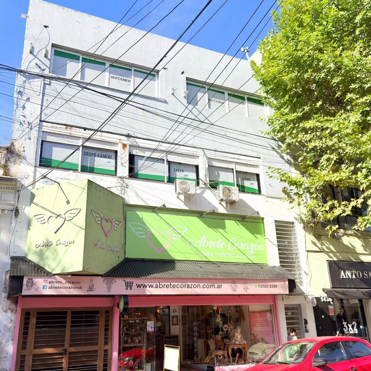 3 offices, 75 m², rear-facing