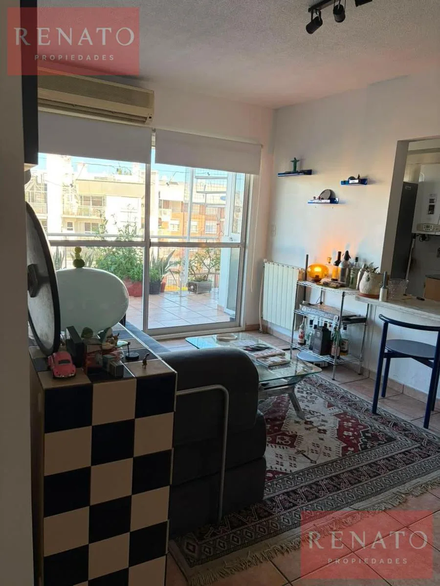 3 ambientes con terraza y cochera