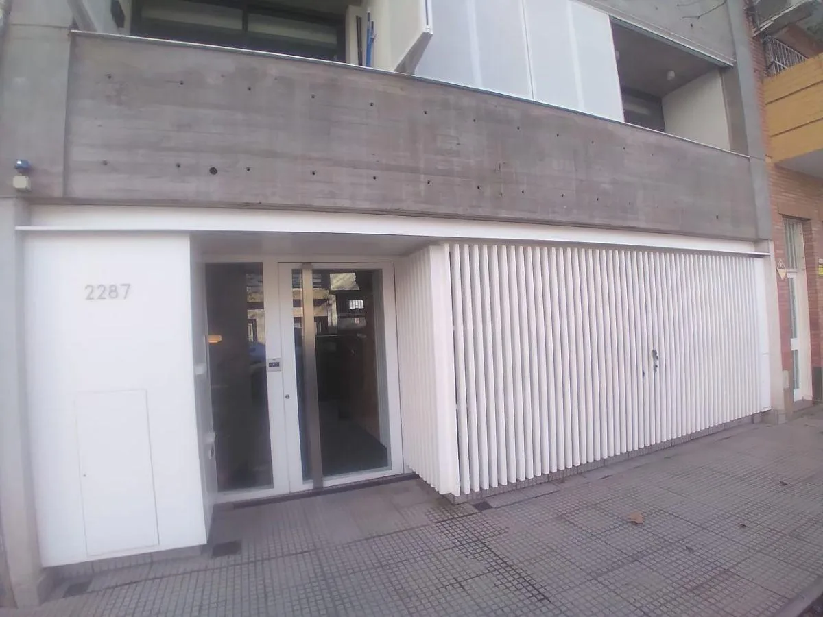 Paroissien y Obligado 2amb Cfte C/balcon Apto Profesional