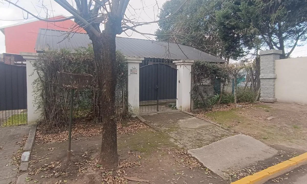2-bedroom house with garden