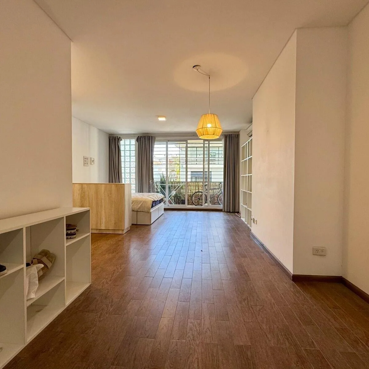 Furnished studio with balcony